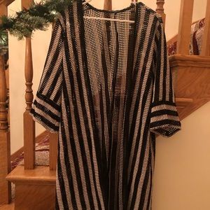 Black & gold long cardigan.